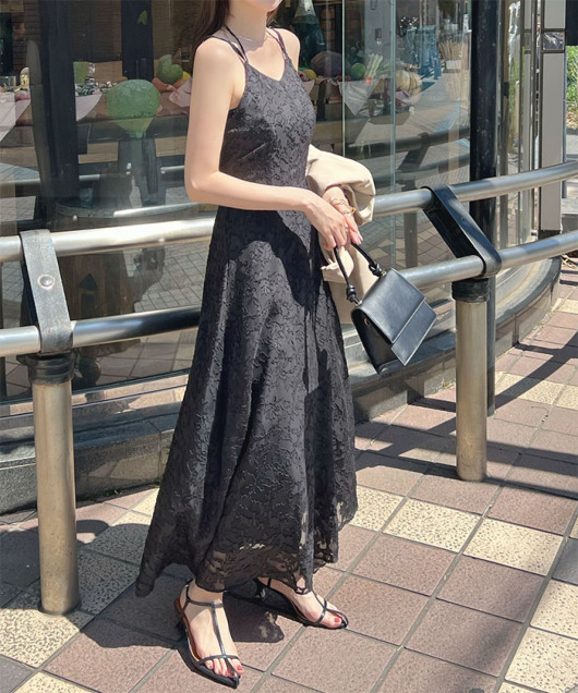 ジャガードフラワーキャミワンピース トップス Futier