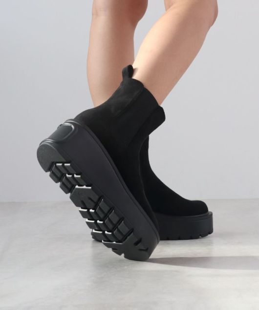 一部10/24頃発送予定 超軽っ！挫きにくいサイドゴア厚底